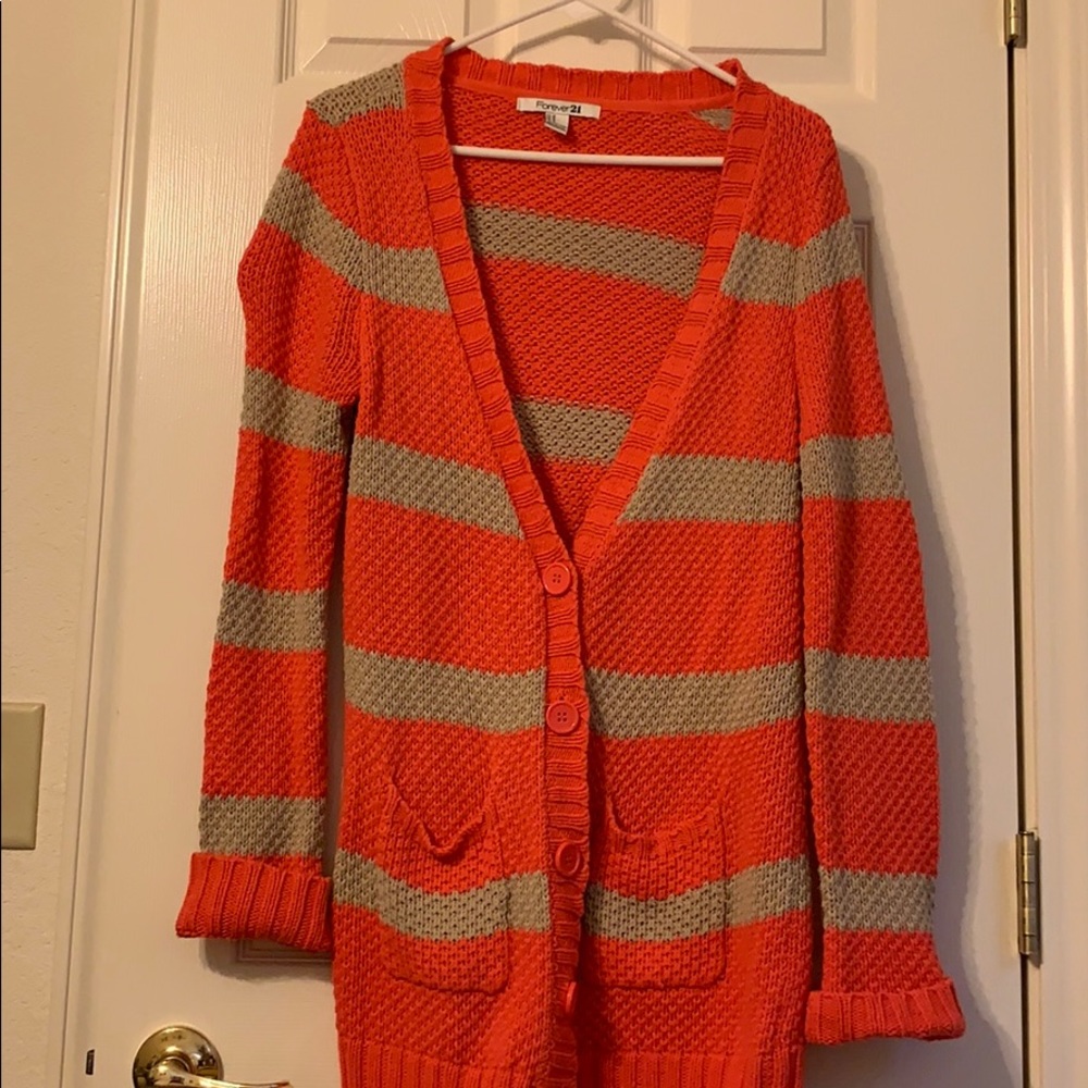 Cardigan sweater